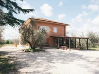 Casa YUVI Hotels in Vetralla