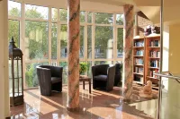 Aparthotel Scheuer Hotels in Hurth