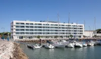 Suites Puerto Sherry Các khách sạn gần Baluarte de Zuazo