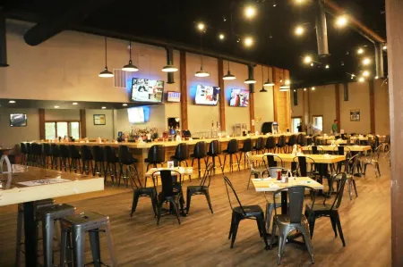 Drummond Island Resort