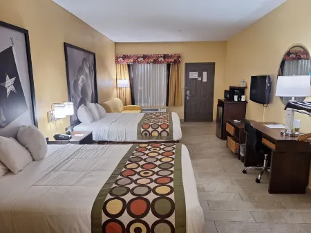 Super 8 by Wyndham Weslaco