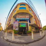 レジデンシャルフランシア - ホステル のホテル