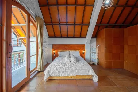 D'Journey Hotel 