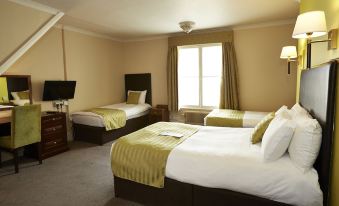 Red Lion Hotel by Greene King Inns