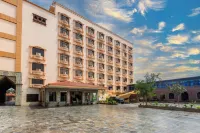 Diamond Palace Lords Plaza Nepalgunj - breakfast