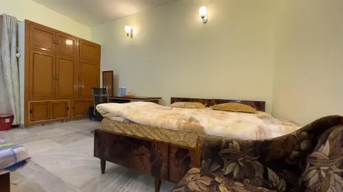 Mishra's Bungalow