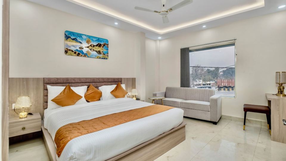 Hotel Sudarshan Ayodhya