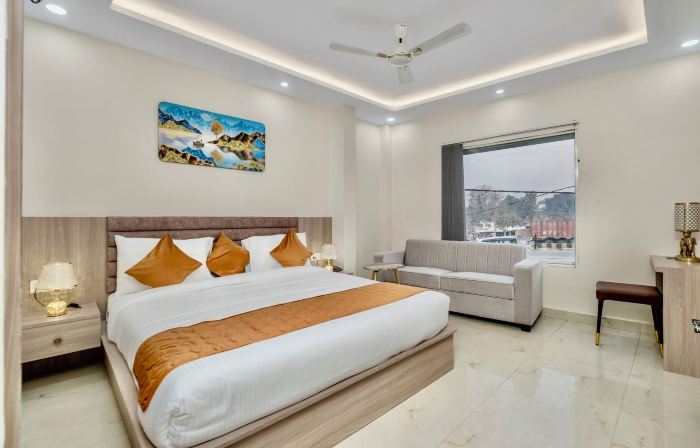 Hotel Sudarshan Ayodhya