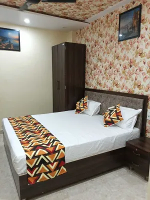 JS Banaras Residency Hotels in Soyepur