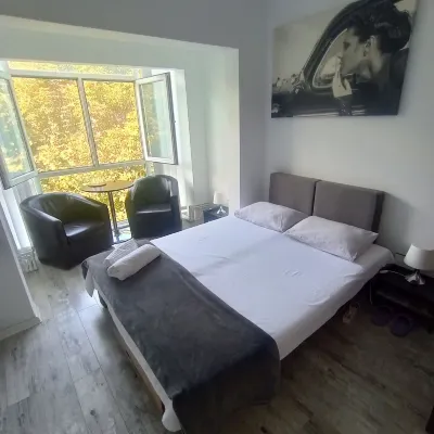 Hostel Florentin Các khách sạn gần Ga Constanta