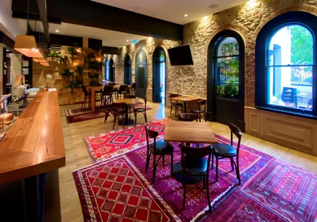 The Crafers Hotel Отели в г. Clarendon
