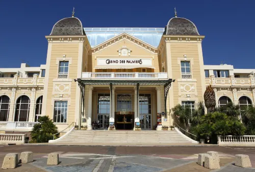 Casino Hôtel des Palmiers - parking