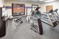 Hampton Inn & Suites Cedar Rapids - North Hotels in Marion