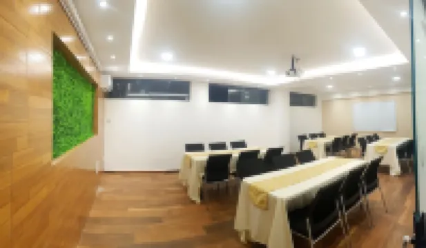 Premium Suites Deluxe Aparthotel Equipetrol Hotel di Santa Cruz