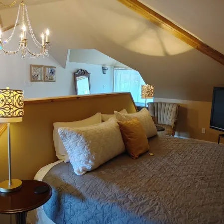 Stonewater Manor B&B