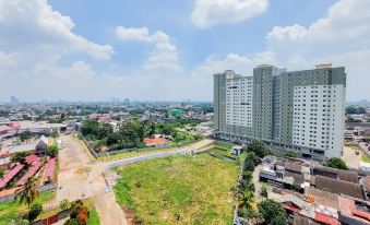 Warm and Simply Studio Room at Urbantown Serpong Apartment