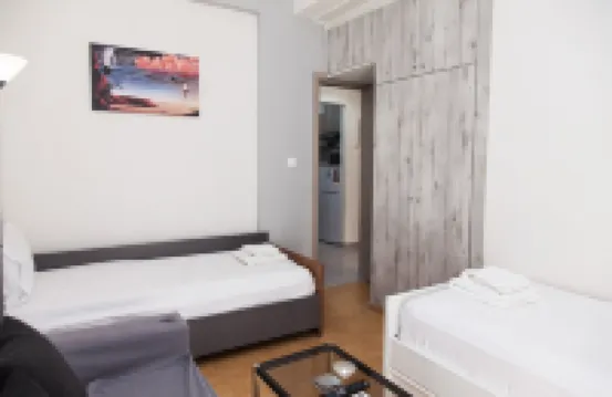 Cozy Apartment n Stavros Niarchos Park