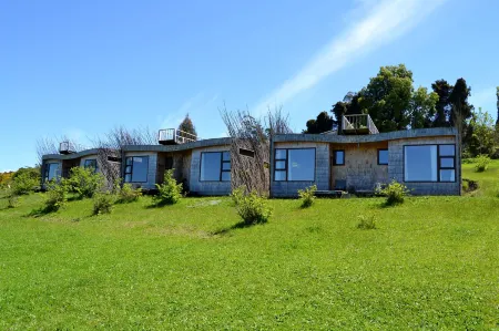 Refugio Pullao Отели в г. Чилоэ