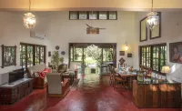 Amã Stays & Trails Asanji Wadi Hotels in Satirje