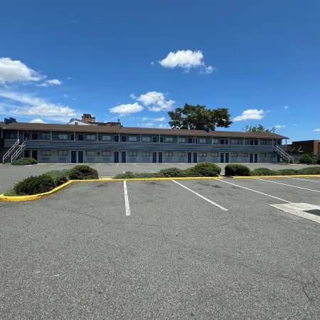 Ritz Motel