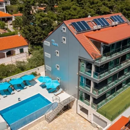Villa Aqua - Adults Only