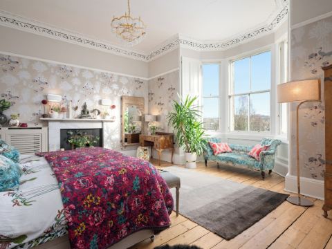 Eskbank Terrace Spacious House