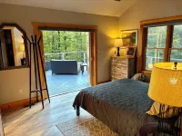 Catskills River Retreat — Stargazing Roof Deck, Canoeing & Rafting