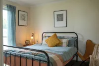 15% Off Weekly | Ocean-View | Penneshaw Lookout Hotels in Dudley East