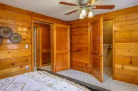 5BR/2BA Beautiful and Spacious Home in Quiet Area