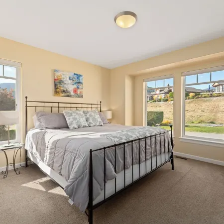 Bright Water Sunrise Home at Wapato Point Resort 5-bed Close to Sandy Beach/Pool