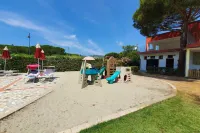 Camping Lacona Pineta