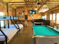 1075 Marina Dr Hotels in Trinity County