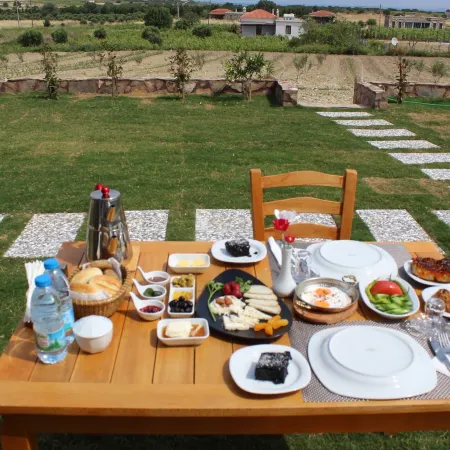 Tinos Hotel & Bag Evi