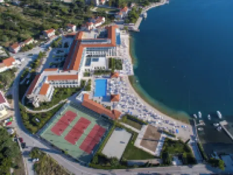 Admiral Grand Hotel Hotels in Slano