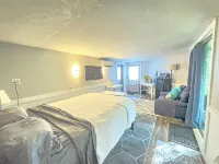 Cozy Oceanside Suite in Frisco!