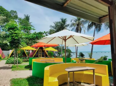 Villa Togeo Beach Hotell i Bulu-Bulu