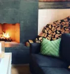 Designers lake view vacation experience between Seattle WA + Portland OR Hotel a Lewis County