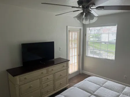 Melbourne Beach Condo - second floor - Lake view