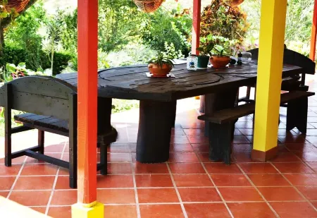 Country House Villa del Lago Отели в г. Гуадуас