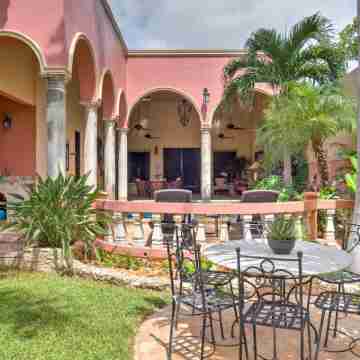 Casa Sur, Hacienda Living in Merida Centro Hotel Exterior