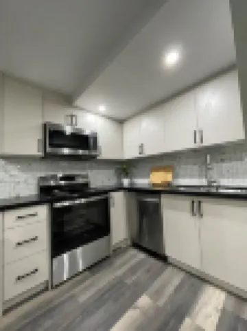 Niagara Falls Private Bedroom 15 mins away from Falls