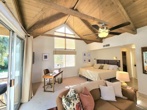 Peaceful Desert Studio Condo near La Quinta & Palm Desert.  Tons to do!