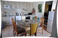 Promotions to seize: Beautiful artist cottage, private pool, exceptional view