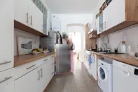 Charming, quietly located accommodation in the 14th district of Vienna (room in apartment)