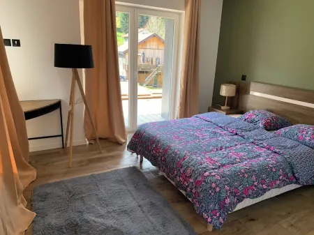 La Menuiserie" residence with private spa for up to 12 people