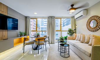 Modern Flats in Obarrio