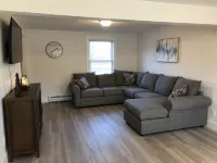 3bed -1 bathApartment in town mins to UMF or Hospital