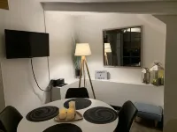 Le Petit Hameau de Chantilly - Chic and Charming Studio in the Heart of Chantilly