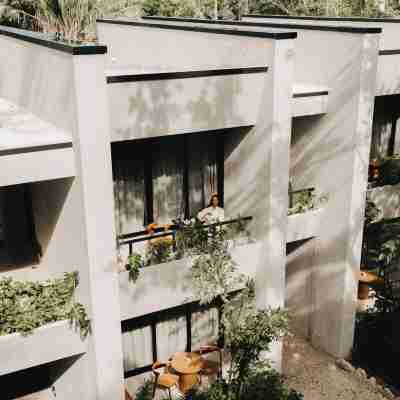 Esh Hotel & Spa Hotel Exterior