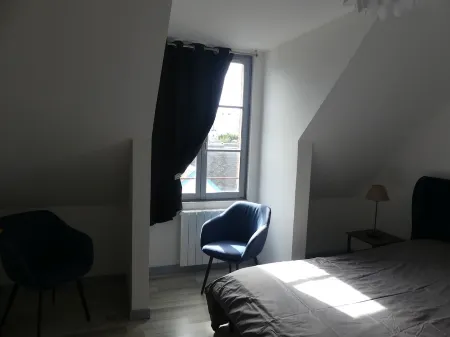 Town house 2 minutes from the beach and shops